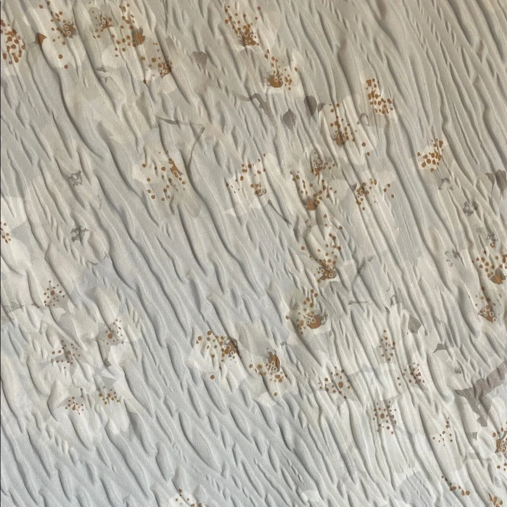 Natori Studio Textured Gray and White Floral Shower Curtain